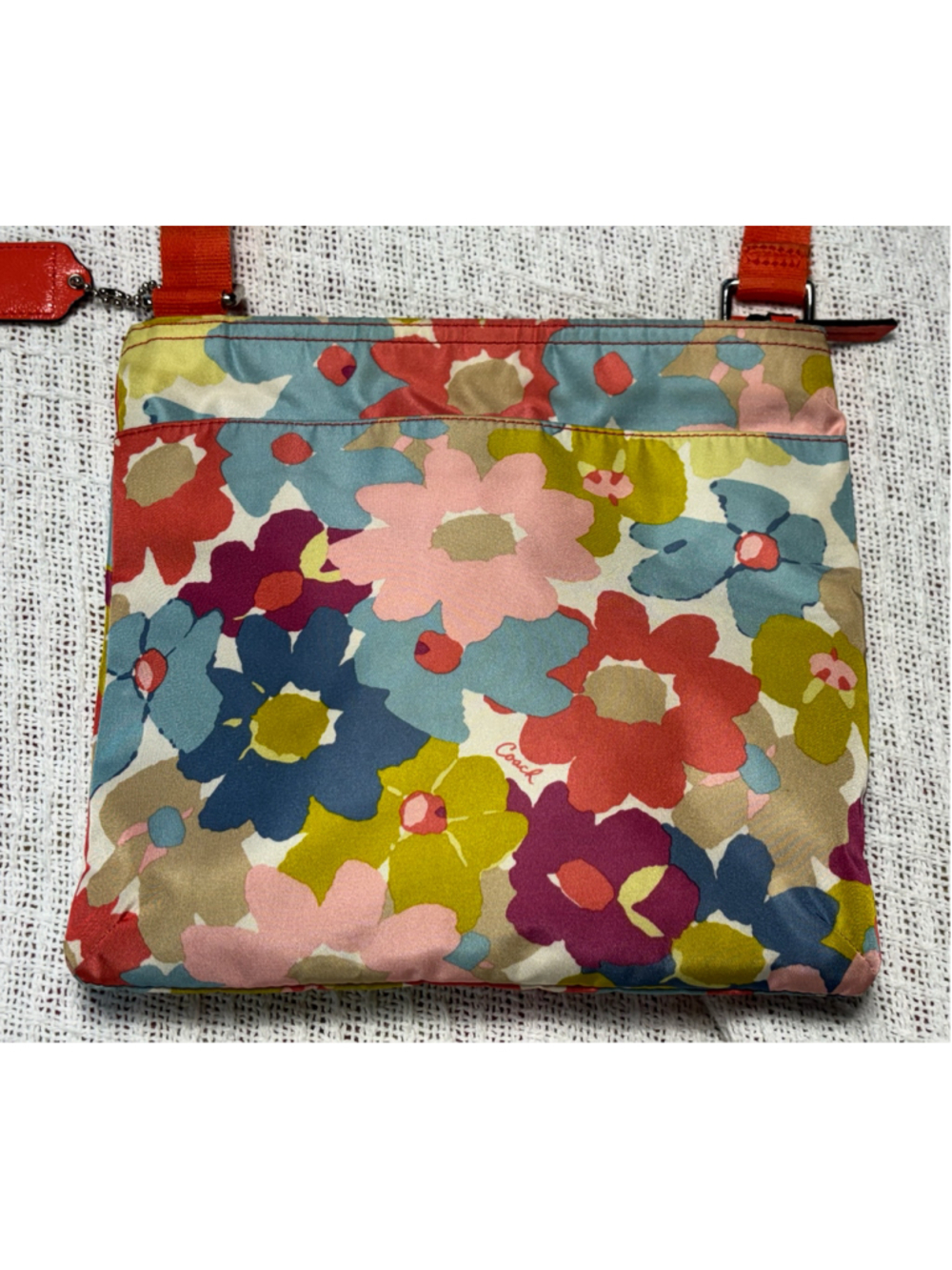 COACH Getaway Floral Nylon Y2K Travel Crossbody File Bag Multicolor F30021 - Picture 13 of 13